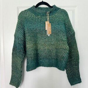 NEW with tags! RD Style ladies green/teal ombre knit cropped sweater, size small